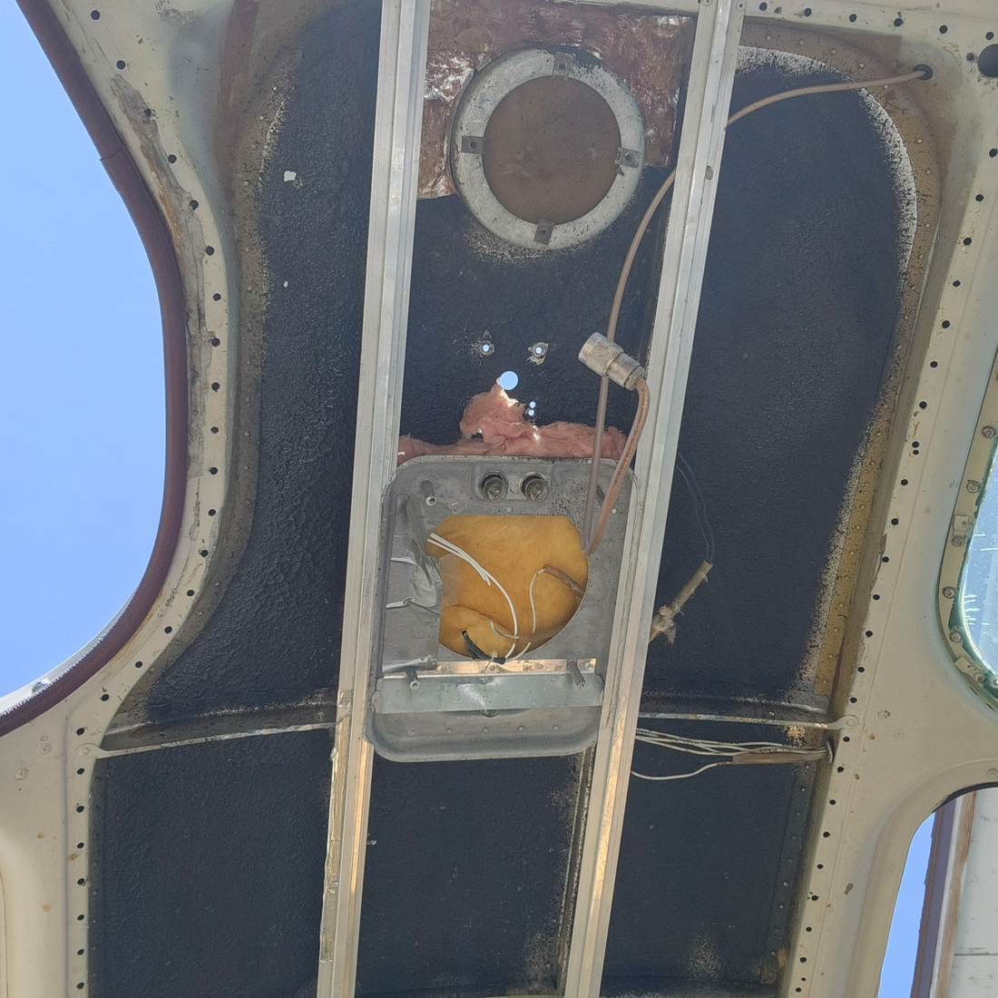 Used aircraft parts for sale, BONANZA F35 S/N D4260 BEECHCRAFT F35 FUSELAGE BELY LANDING- -OR IS SOLD IN PARTS.