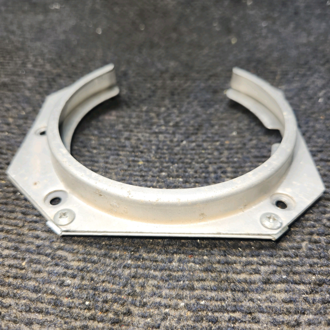 Used aircraft parts for sale, 0423542-6 Cessna 182G Landing Light Bracket
