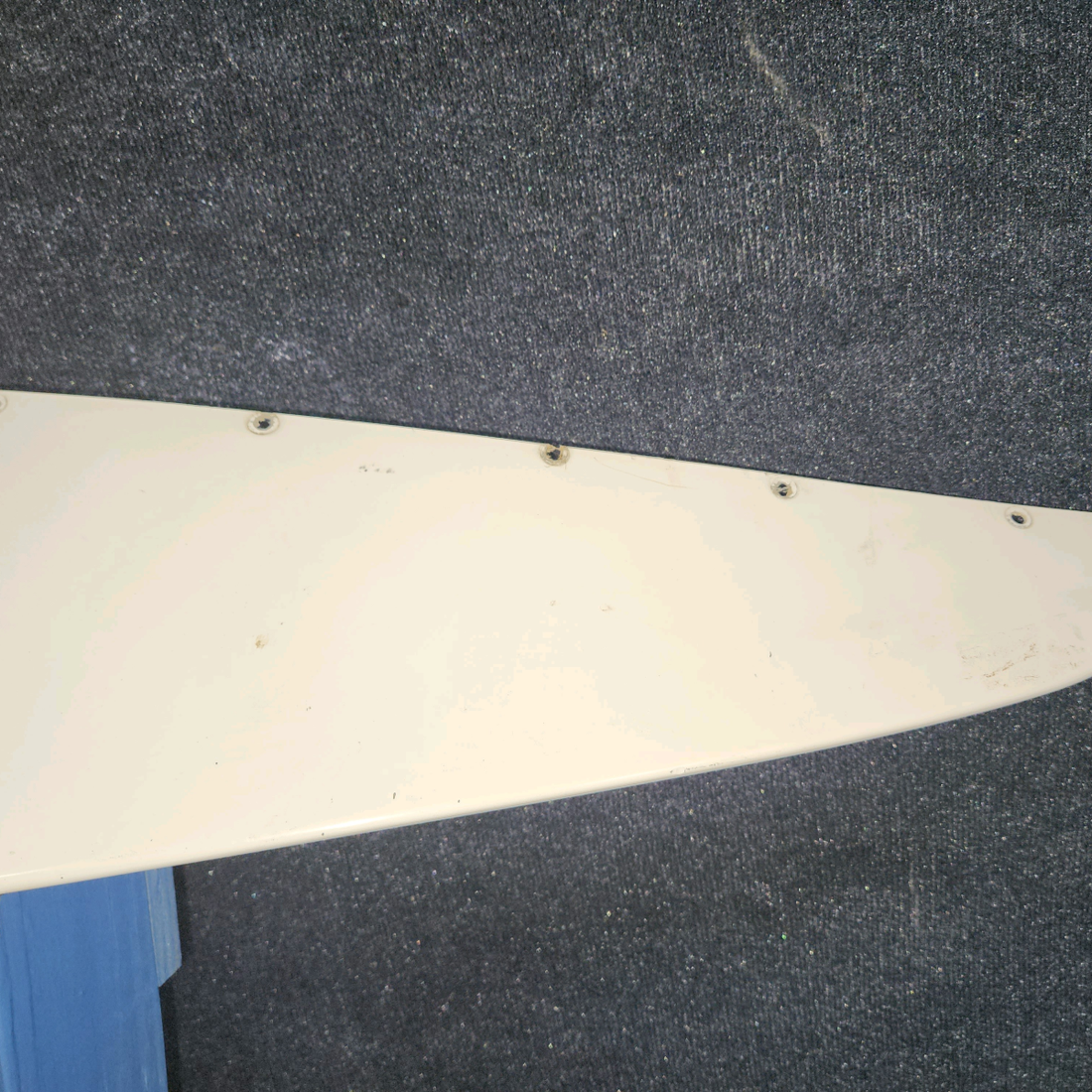 Used aircraft parts for sale, SA880WE Piper PA28-140 Hoerner Style FiberglassWing Tip Assy LH