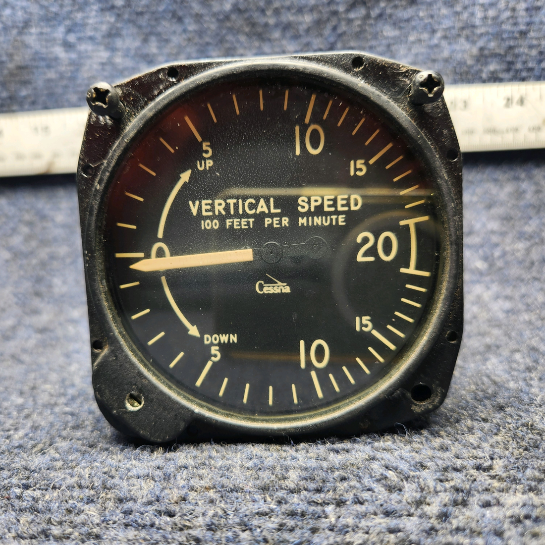 Used aircraft parts for sale, S1392-N2 CESSNA 172K KARNISH RATE OF CLIMB INDICATOR