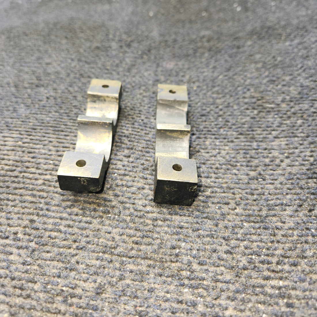Used aircraft parts for sale, S1675-1 Cessna 182G Inboard/Outboard Bearing Half Assembly Pair
