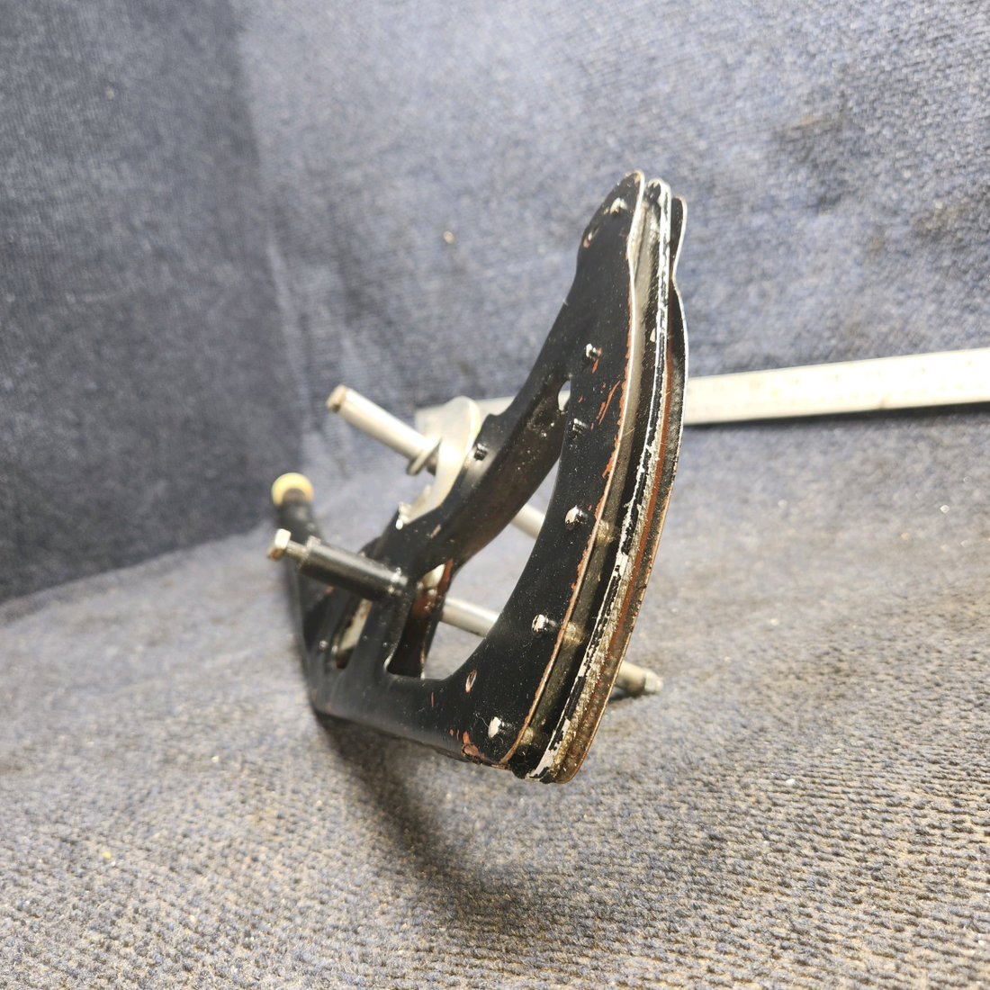 Used aircraft parts for sale, 0510166-6, 0510171-1 Cessna 172 E Flap Lever Assembly with Ratchet