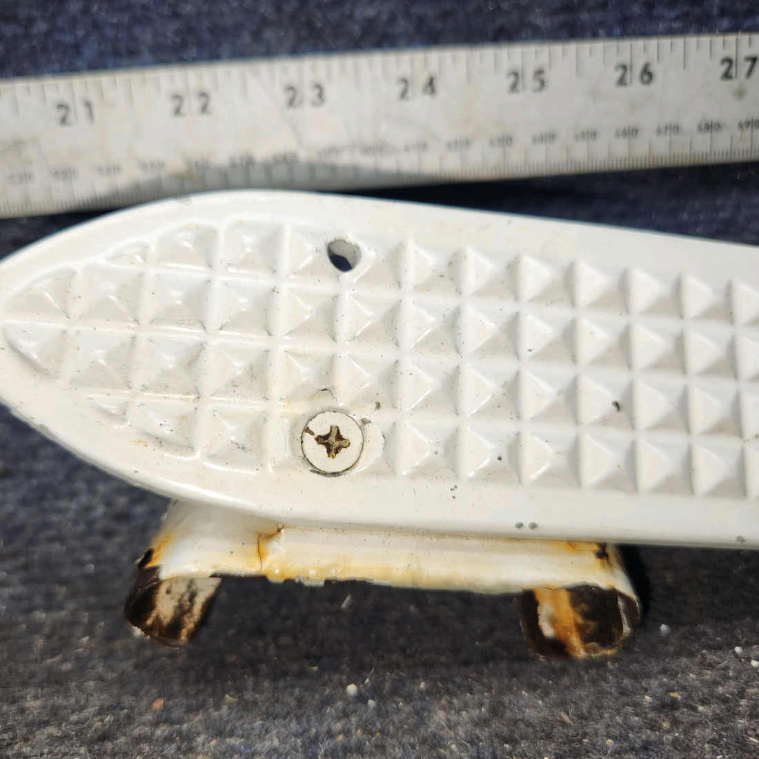 Used aircraft parts for sale, 0541155-1, 0541154-1 Cessna 172E Main Gear Entrance Bracket w/ Step - RH