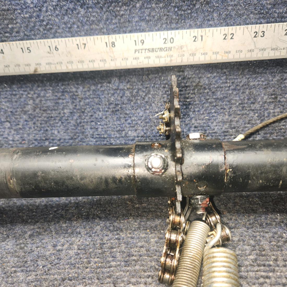 Used aircraft parts for sale, 62705-000 Piper PA28-140 Flap Torque Tube Assy