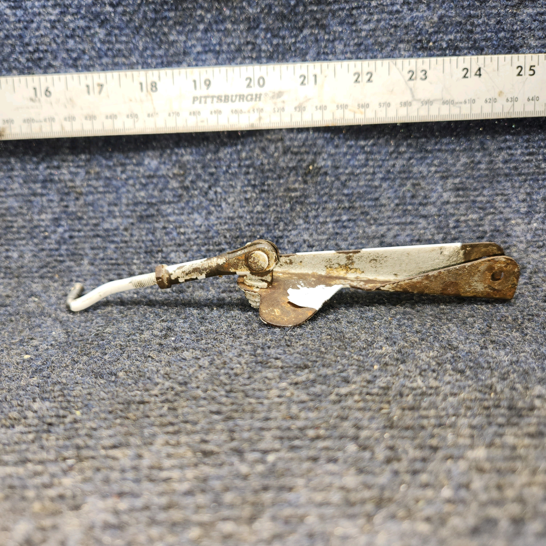 Used aircraft parts for sale, 21103-000 PIPER PA-24-250 Main Gear Switch Mounting Bracket LH