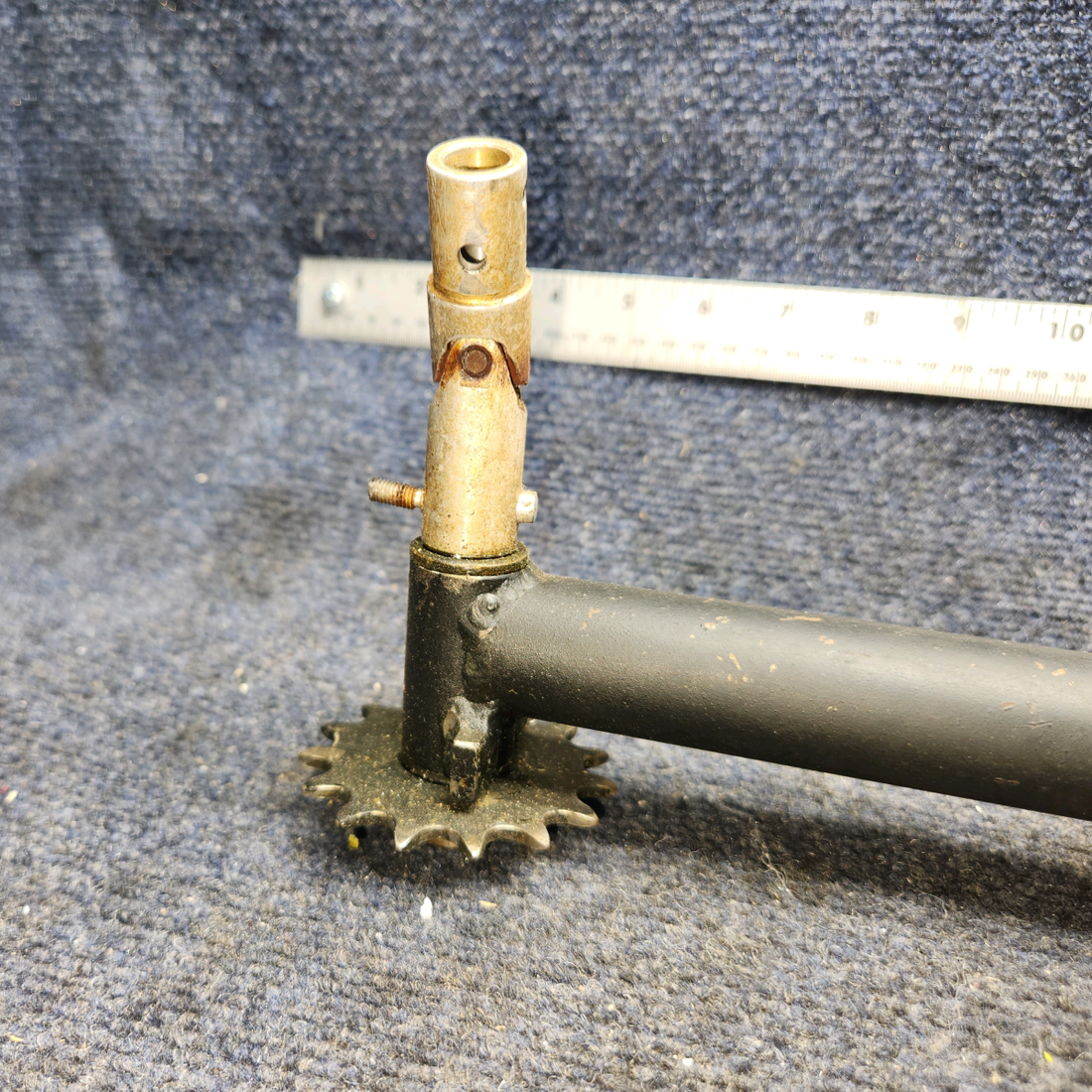 Used aircraft parts for sale, 62703-026 Piper PA28-140 Control Column T-Bar Assembly