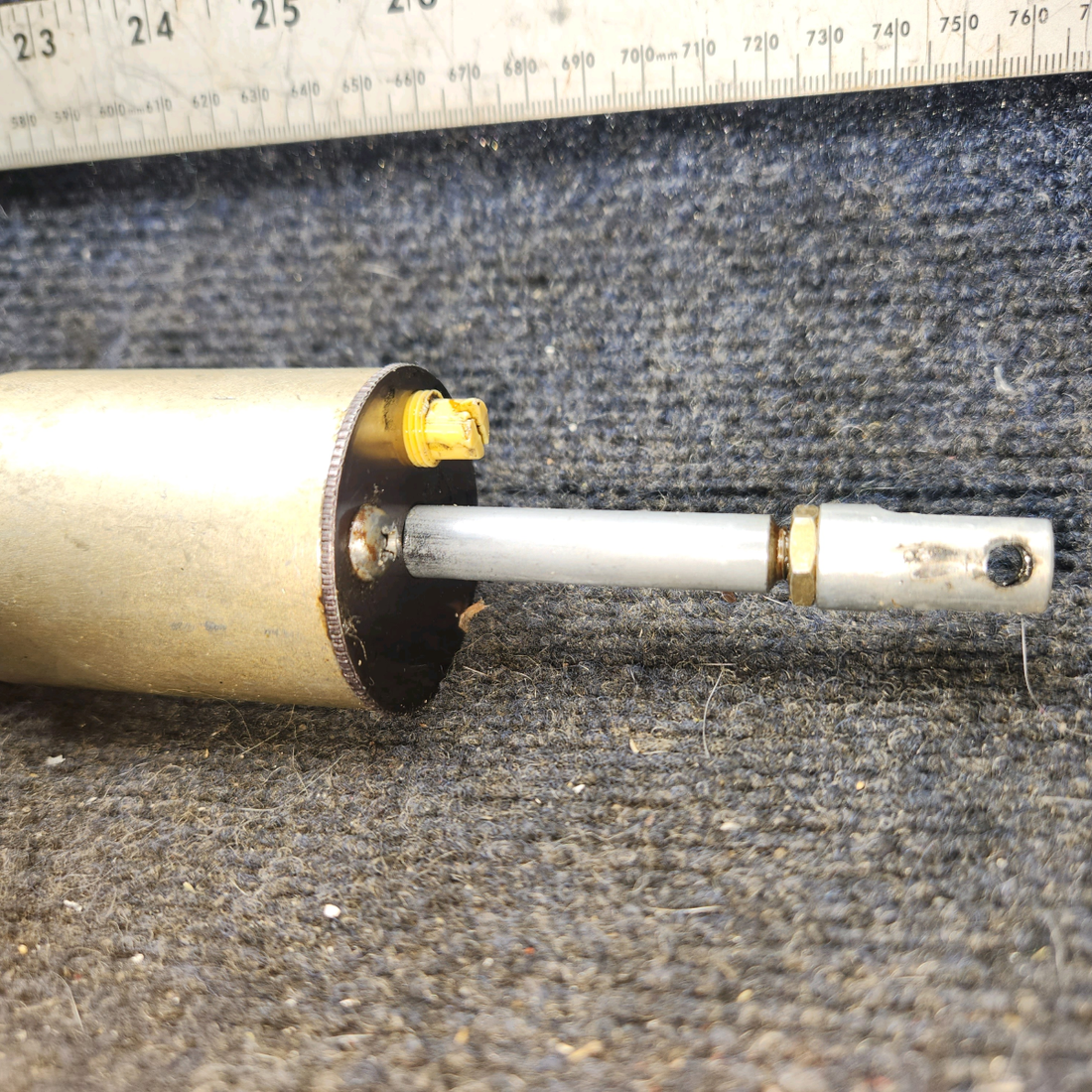 Used aircraft parts for sale, 0541138-22 cessna 172N Brake Master Cylinder
