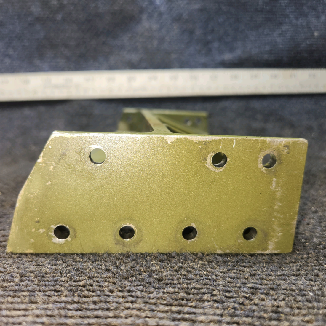 Used aircraft parts for sale, 0541121-2 Cessna 172E Main Gear Support Outboard RH (Zinc Chromate)