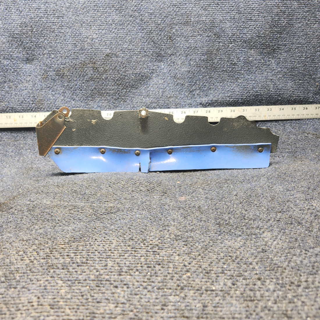 Used aircraft parts for sale, 2455029-1 Cessna 172RG CENTER BAFFLE ASSY