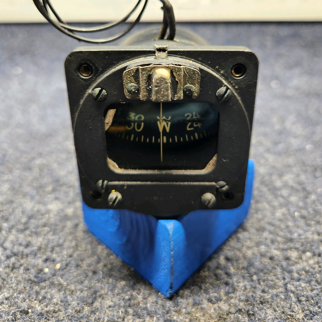 Used aircraft parts for sale, MS17983-2 PIPER PA28-140 MAGNETIC AVIONIC COMPASS