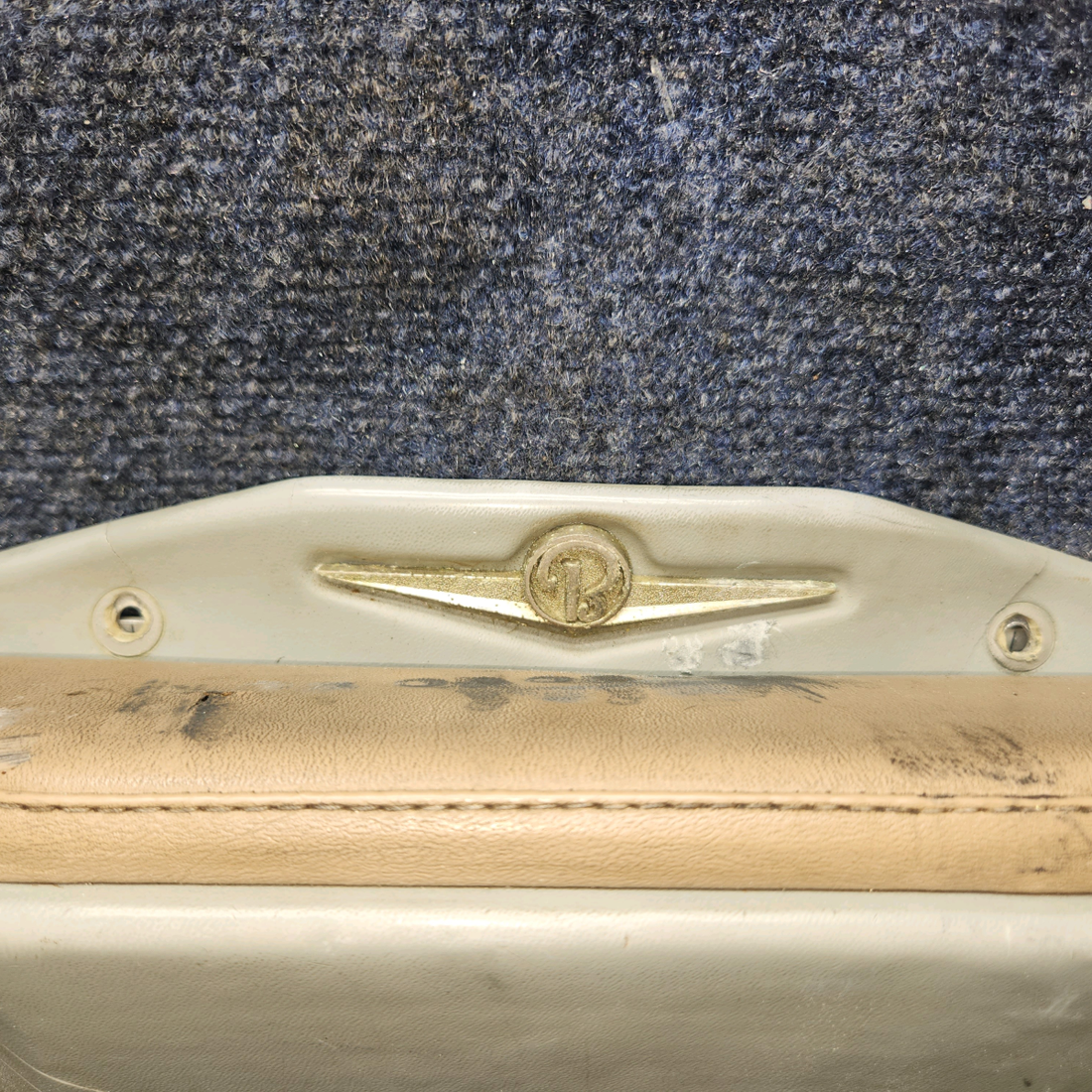Used aircraft parts for sale, 33-534012-1, 33-534012-5, 35-534012-5 Beechcraft 35-33 Armrest Assembly – Gray/Beige