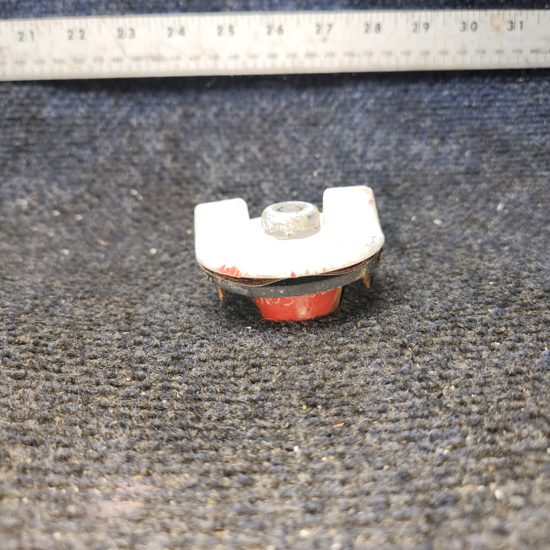 Used aircraft parts for sale, 0311360-4 Cessna 172F Fuel Cap