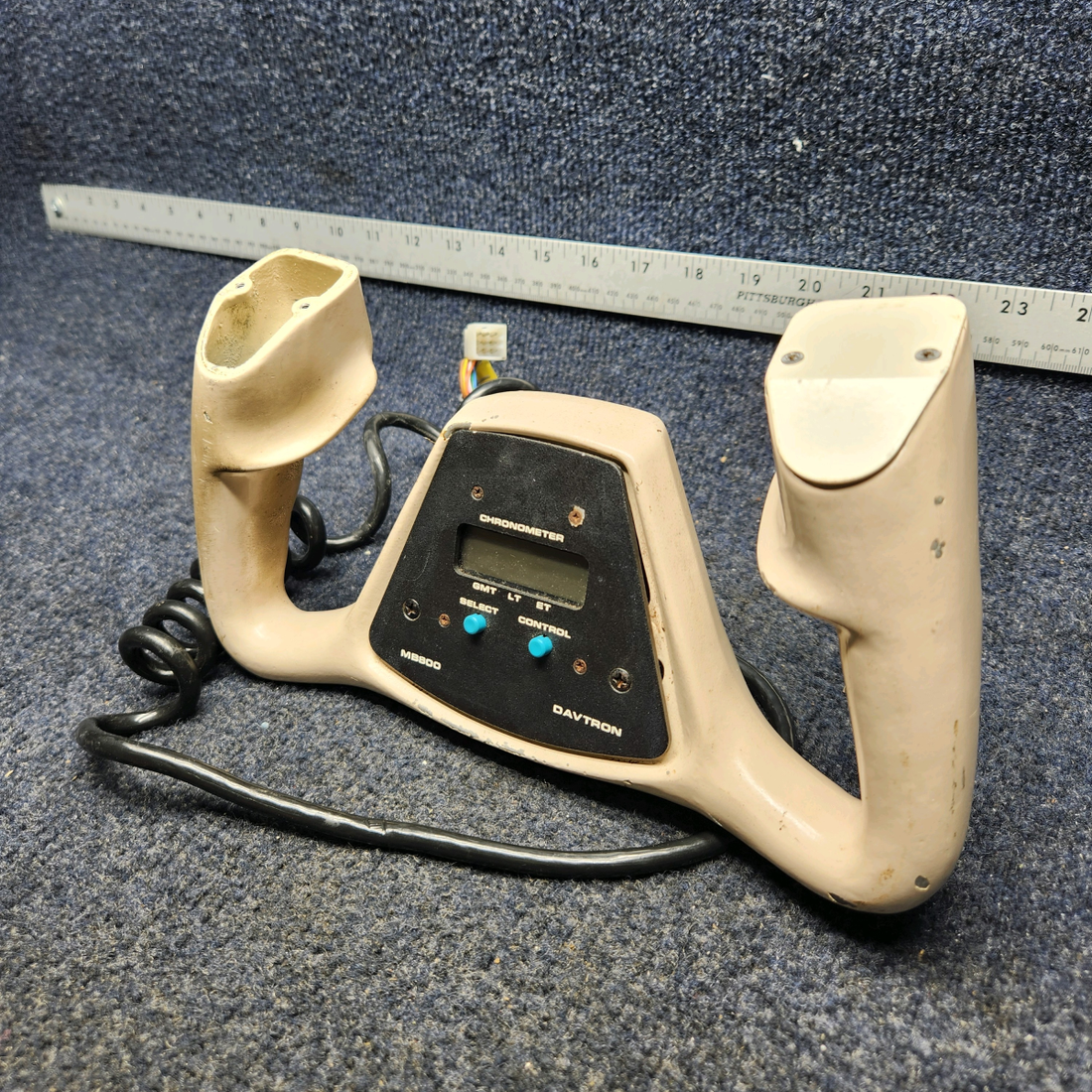 Used aircraft parts for sale, 60-524080-13 BEECHCRAFT F35 PILOT CONTROL WHEEL ASSEMBLY WITH SWITCHES/ DAVTRON