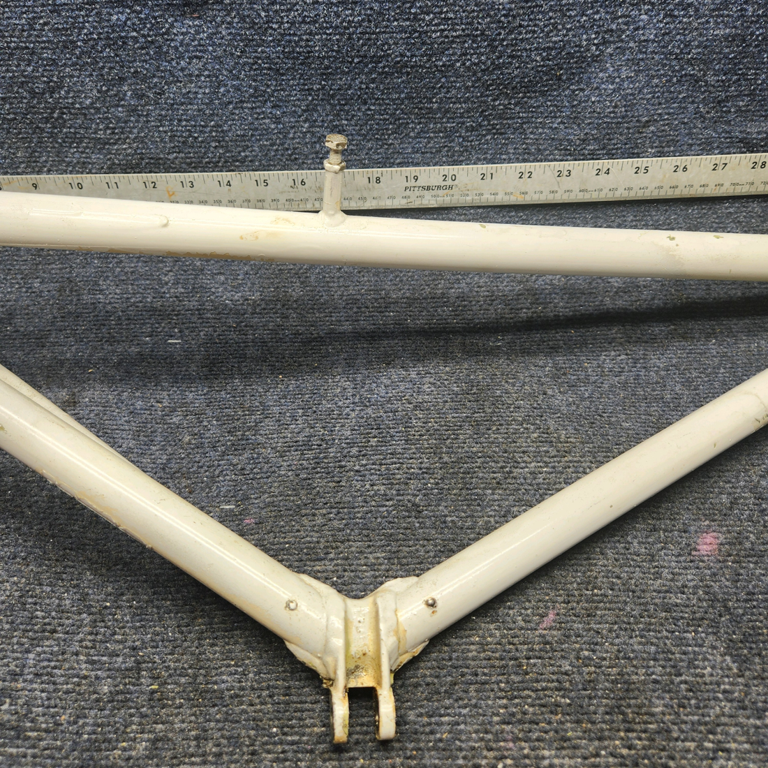 Used aircraft parts for sale, 35-815155-611 Beechcraft F33A MAIN GEAR RETRACT BRACE ASSEMBLY RH