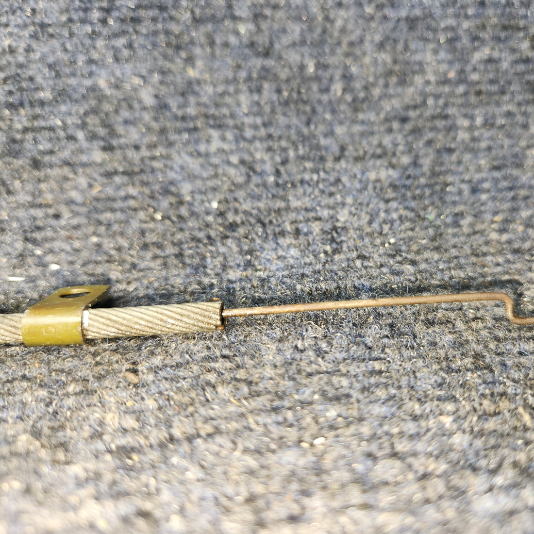 Used aircraft parts for sale, 554-143 Piper PA28-161 Defroster Valve Cable (Length 17.5")