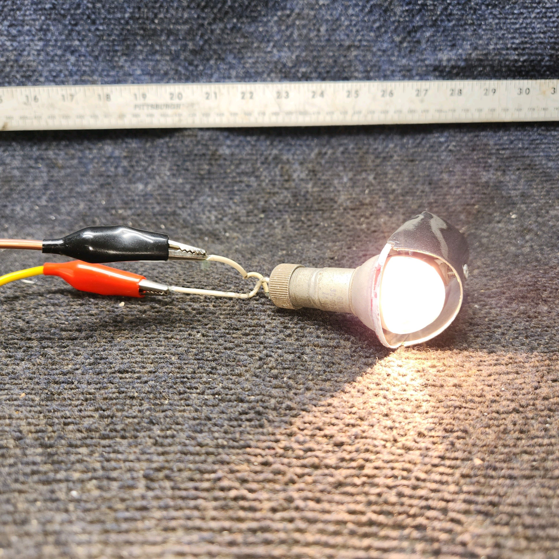 Used aircraft parts for sale, 0423006-21 Cessna 172E Wing Position Light Assembly LH