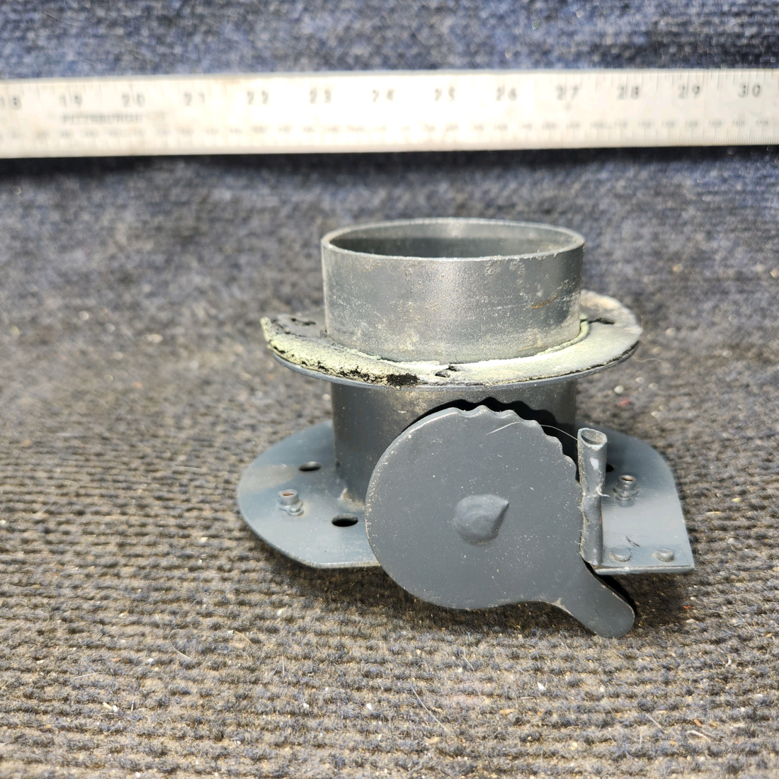 Used aircraft parts for sale, 68671-000 piper PA-28-181 Air Vent Valve Assembly