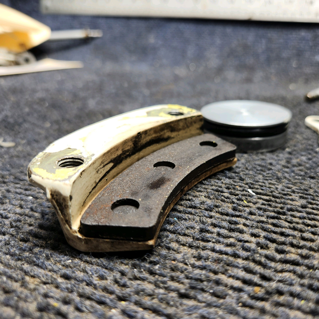 Used aircraft parts for sale, 35-200A Cleveland Beechcraft 35-33 Brake Caliper Assy