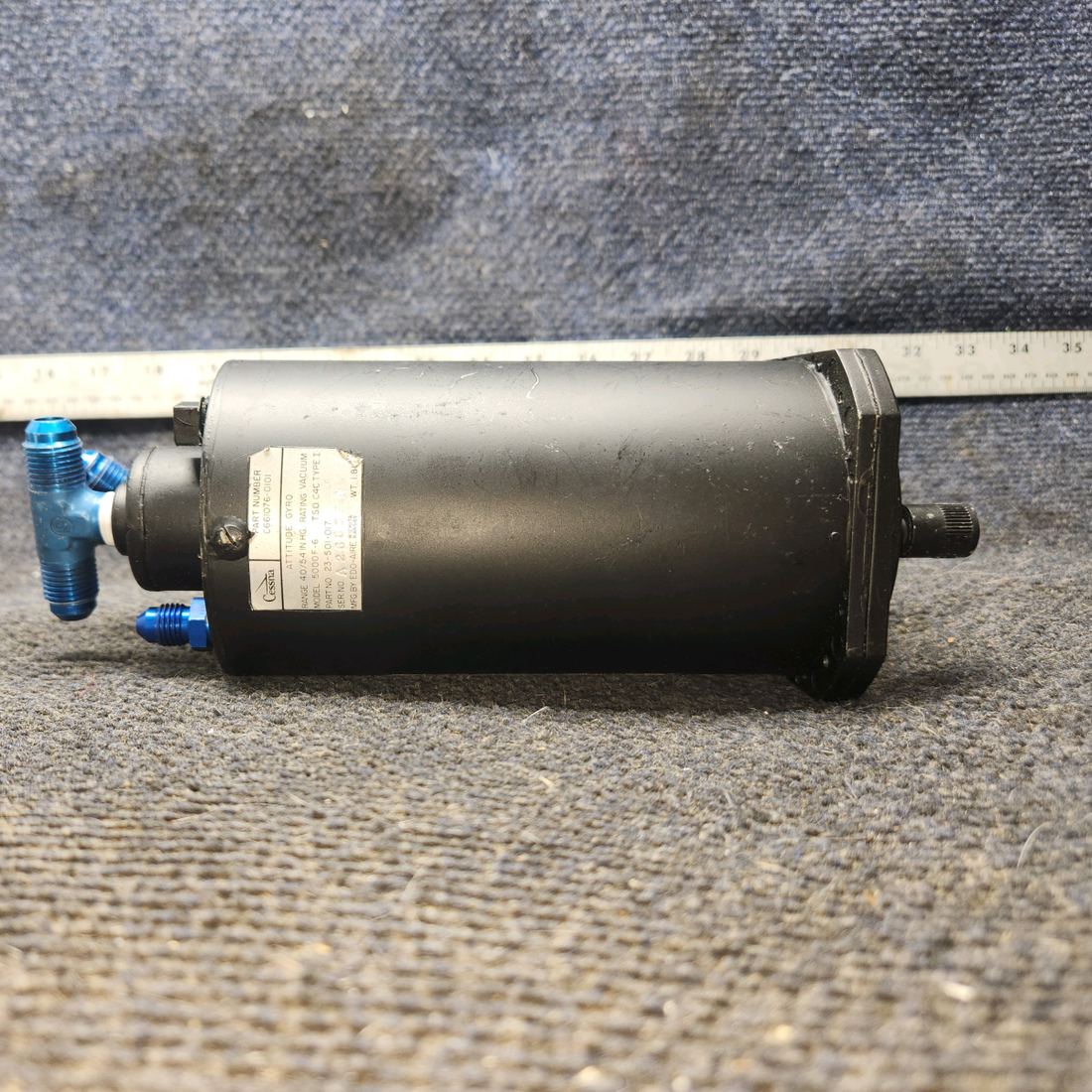 Used aircraft parts for sale, 23-501-017 cessna 172N Attitude Gyro