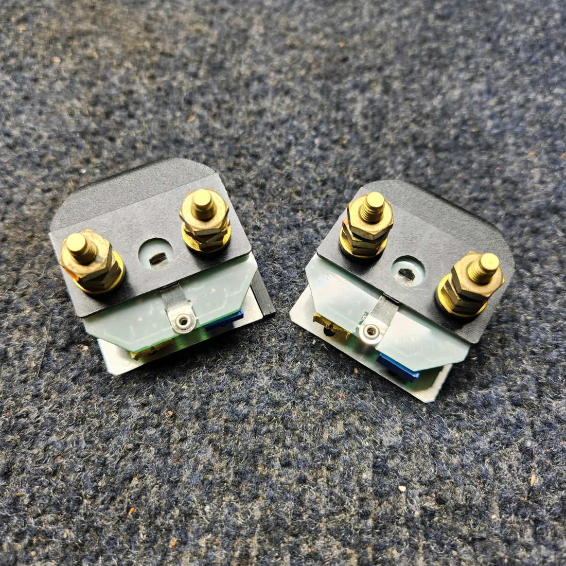 Used aircraft parts for sale, 5-90756 PIPER PA28RT-201 ROCHESTER FUEL GAUGE 28 VOLTS PRICE PER EACH