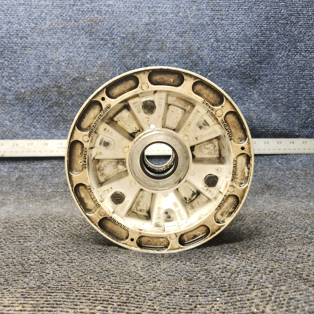 Used aircraft parts for sale, C163005-0201 McCauley cessna 172N Main Landing Gear Wheel