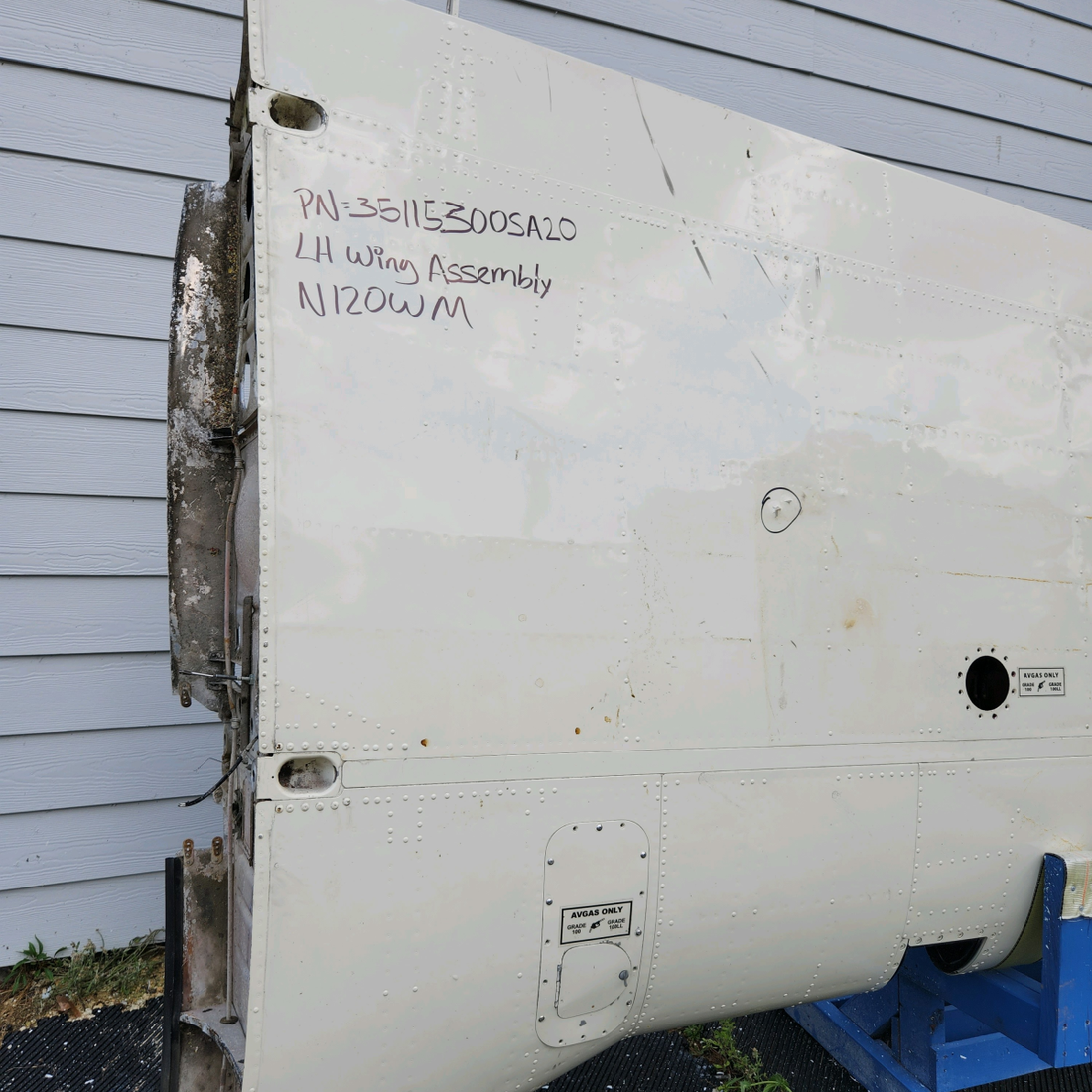 Used aircraft parts for sale, 35-115300 SA320 BEECHCRAFT F35 LH WING ASSEMBLY-OR IS SOLD IN PARTS
