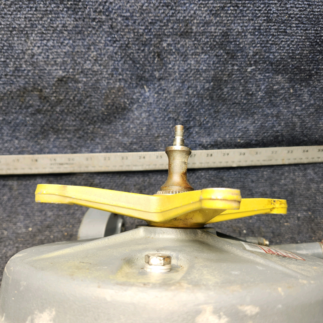 Used aircraft parts for sale, 98-810017-5 BEECHCRAFT 95-55B Main Landing Gear Retract Actuator Assembly