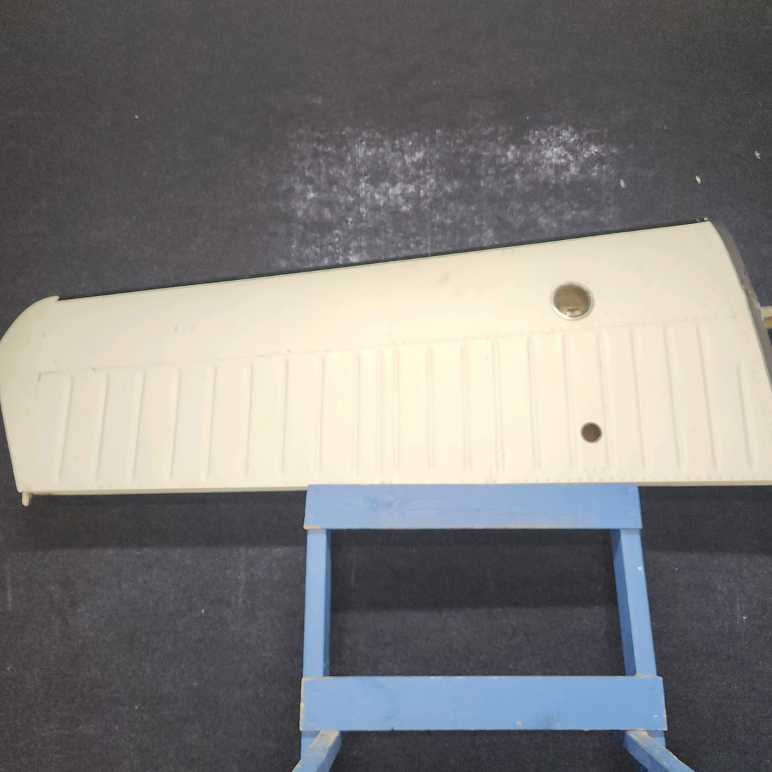 Used aircraft parts for sale, 33-620000-602 Beechcraft 35-33 Horizontal Stabilizer Assy - RH