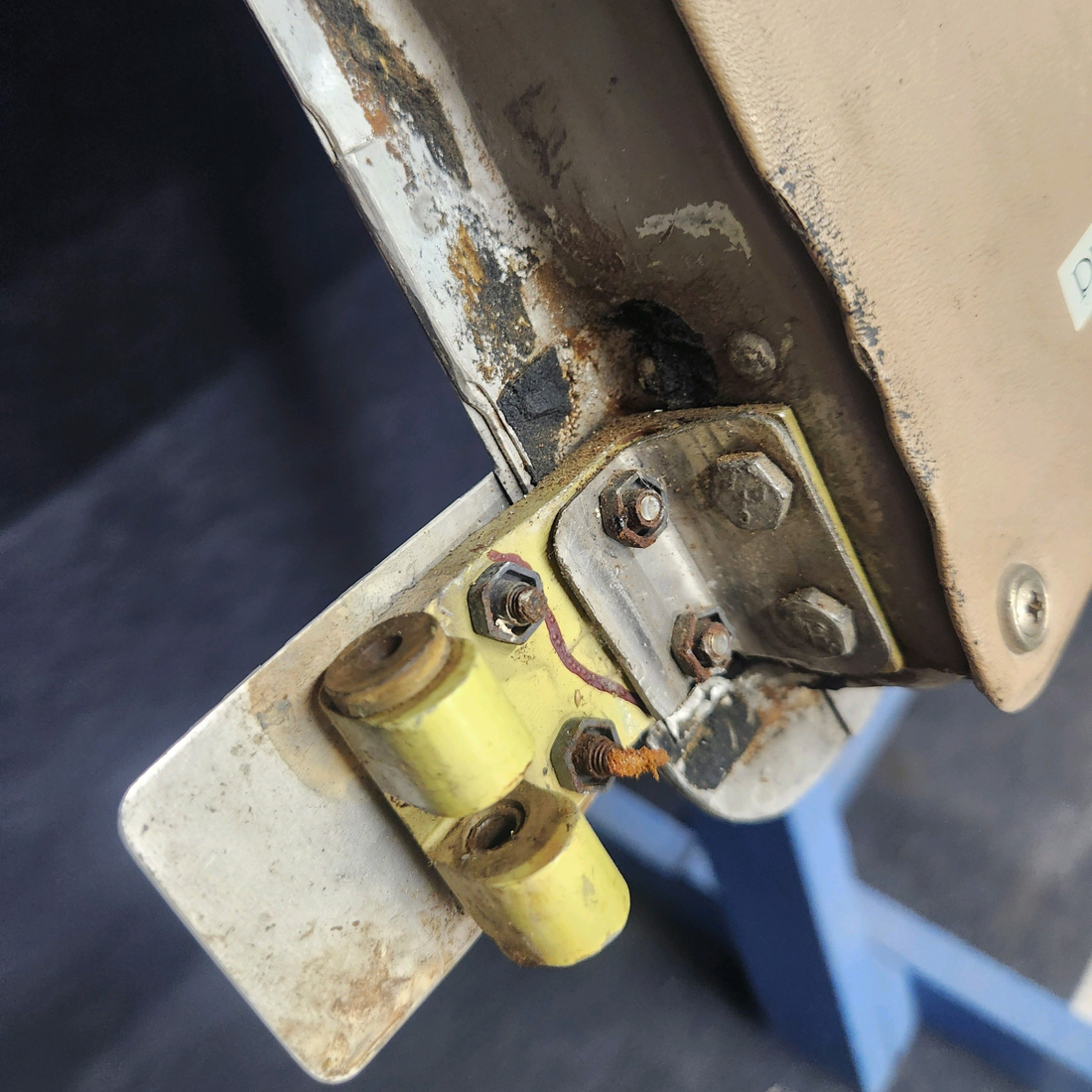 Used aircraft parts for sale, 33-400300 Beechcraft 35-33 Cabin Door RH with Storm Window