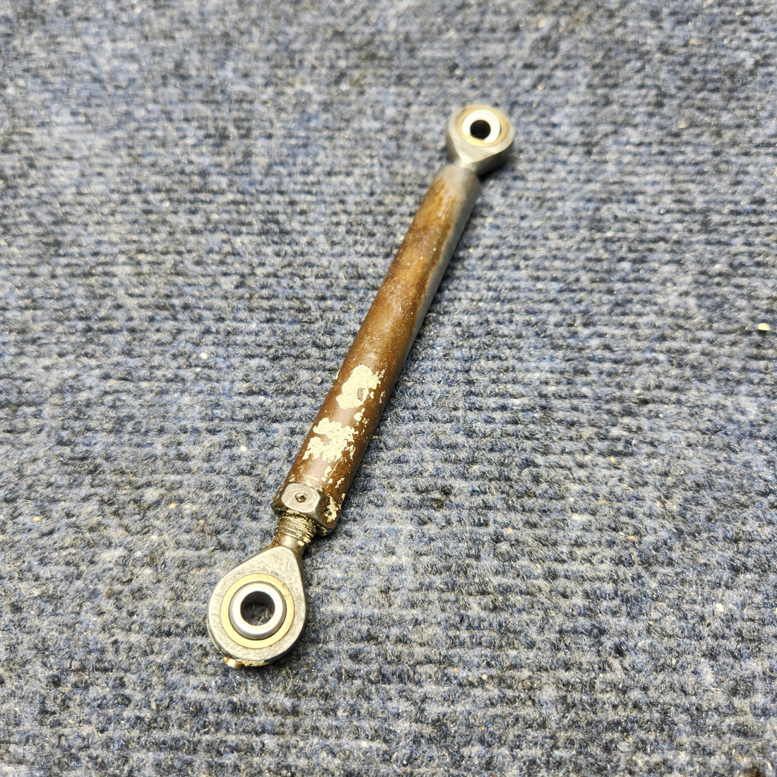 Used aircraft parts for sale, 2443002-1 CESSNA C172RG ROD ASSEMBLY LANDING GEAR NOSE