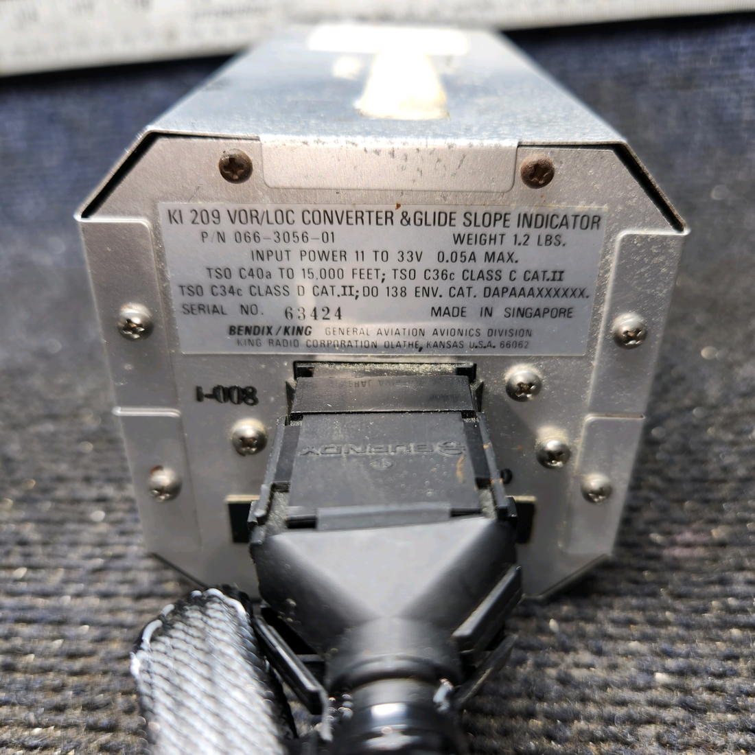 Used aircraft parts for sale, 066-3056-01 Bendix King KI 209 Cessna 182G VOR/LOC Converter and Glide Slope Indicator