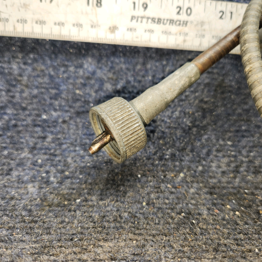 Used aircraft parts for sale, 486-570 PIPER PA28-140 Tachometer Shaft Assembly (~32" long)