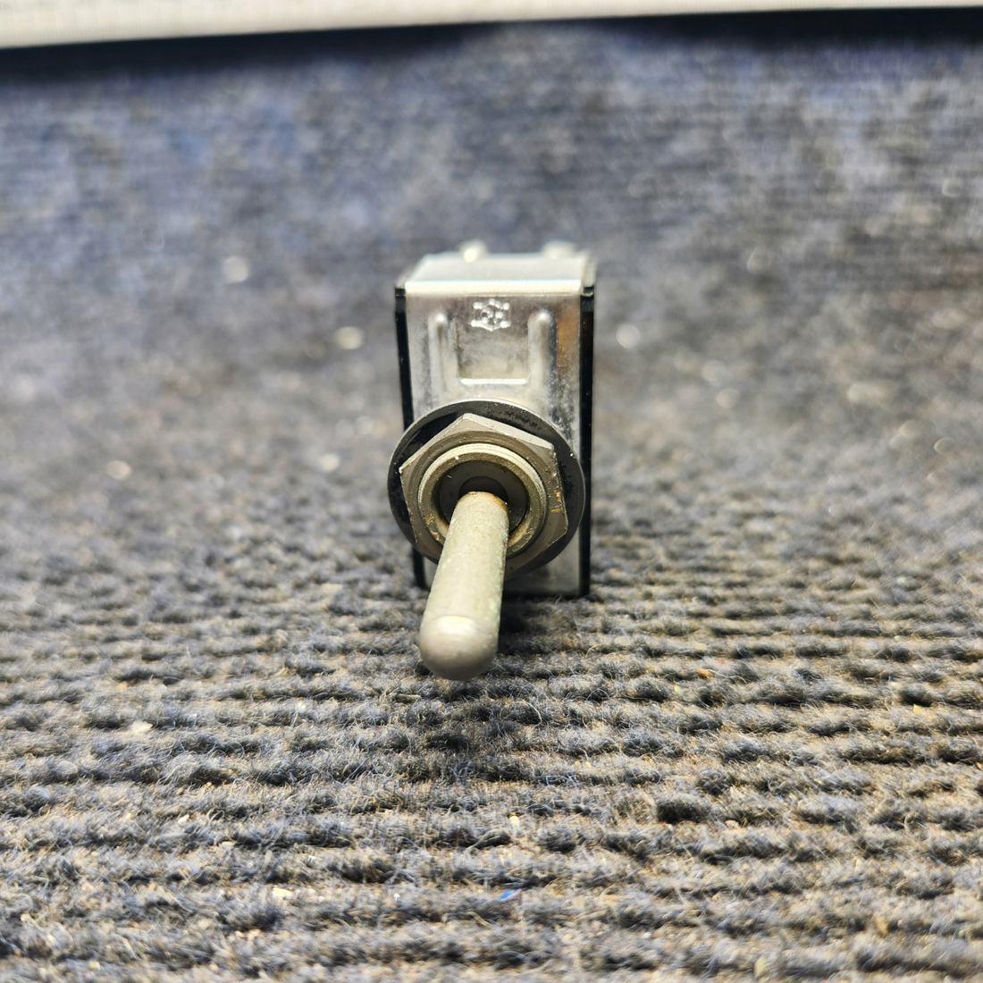 Used aircraft parts for sale, MS35059-22 Eaton Beechcraft 35-33 Cutler-Hammer Toggle Switch