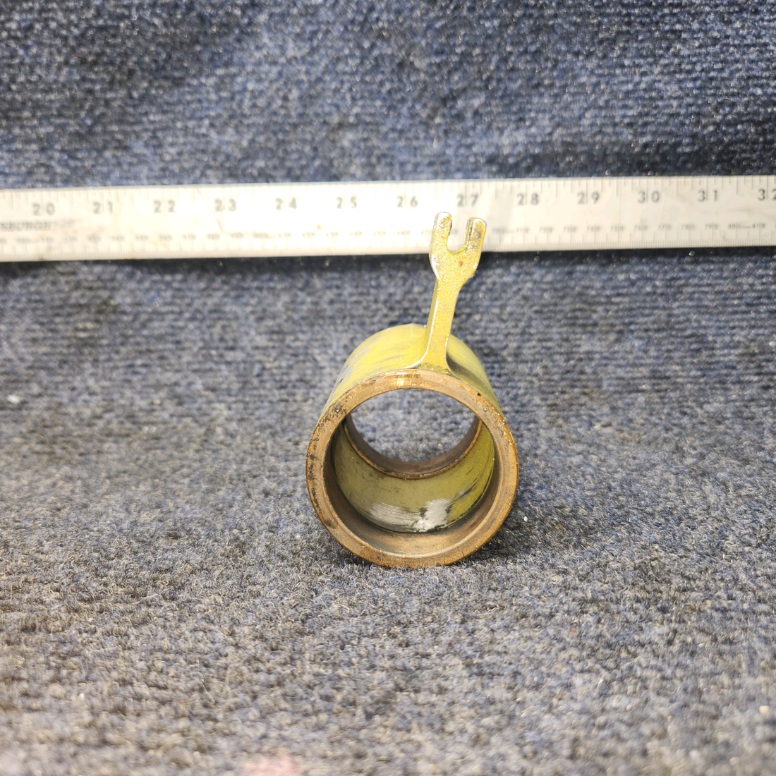 Used aircraft parts for sale, 20998-000 PIPER PA-24-250 Control Wheel Shaft Rear Bearing Assembly