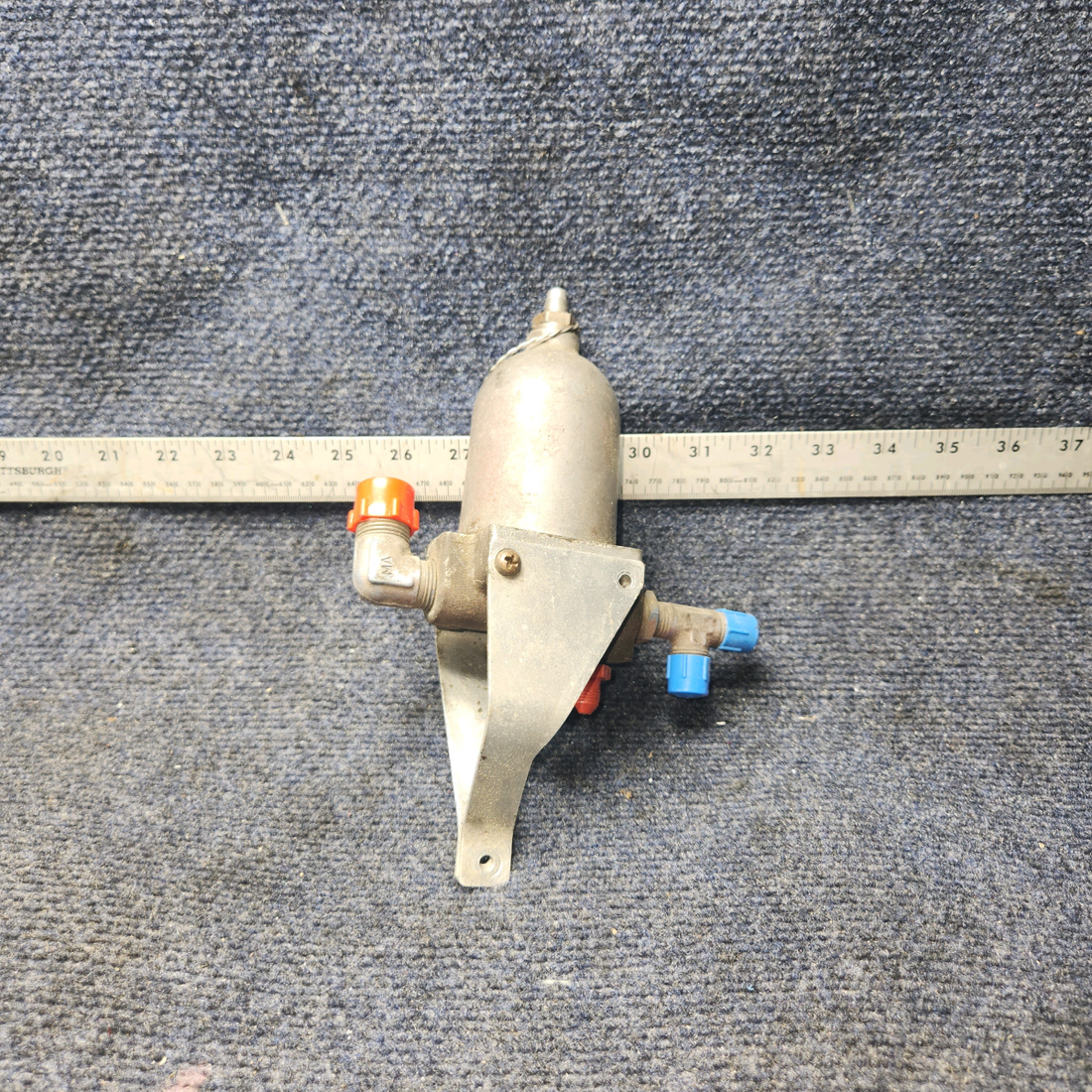 Used aircraft parts for sale, 0756005-10 Cessna 172RG Fuel Strainer Assembly