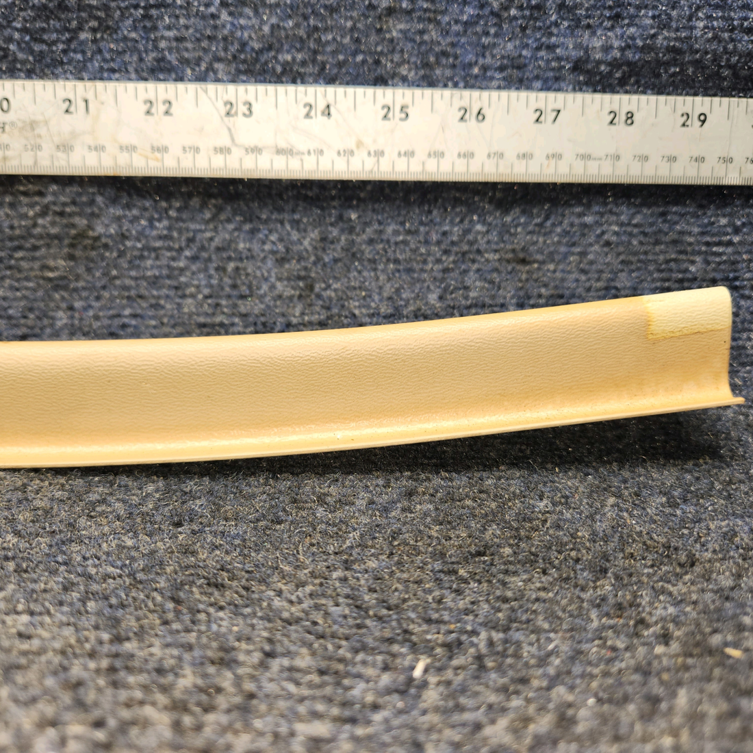 Used aircraft parts for sale, 63149-012 Piper PA28-140 UPPER WINDSHIELD TRIM STRIP