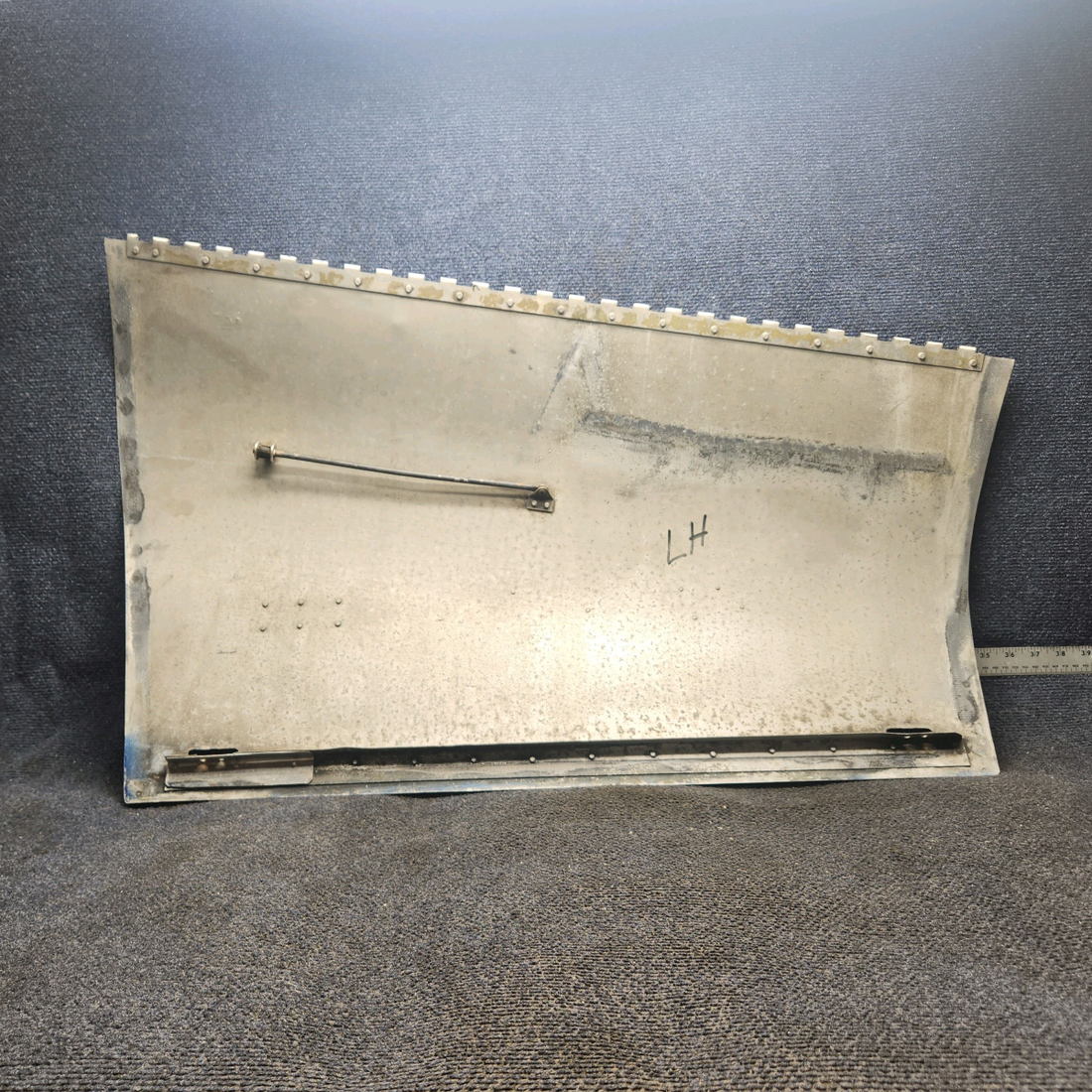 Used aircraft parts for sale, 63750-002 Piper PA28-140 Upper Cowling Assembly - LH