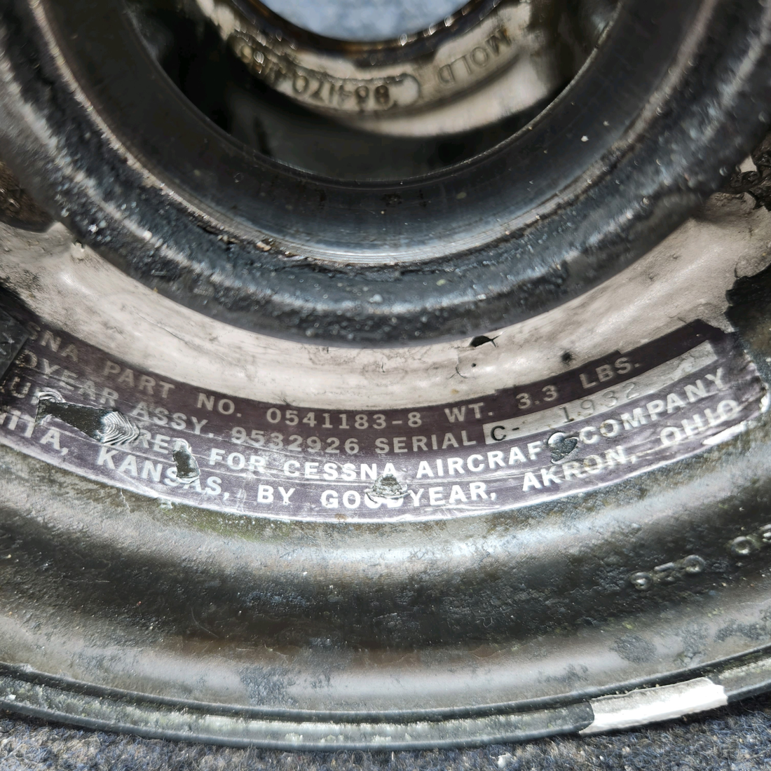 Used aircraft parts for sale, 9532926 GoodYear Cessna 172E Nose Wheel Assembly 5.00-5