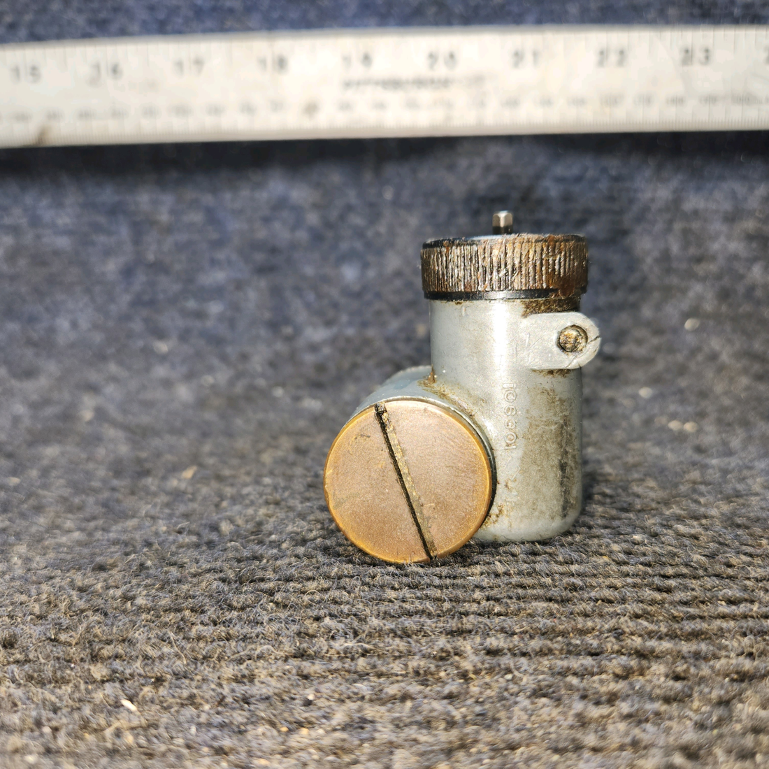 Used aircraft parts for sale, 106301 Continental GO-300 Cessna C175 Tachometer 90 Degree Elbow Cable Adapter