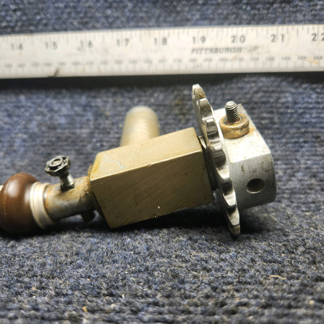 Used aircraft parts for sale, 169-524018-39 Beechcraft A23A Musketeer Custom III CONTROL COLUMN FITTING WITH BUSHING, BEARINGS, SPROCKET
