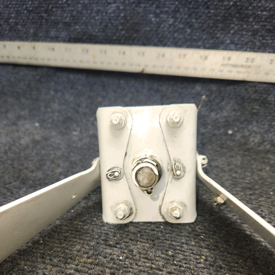 Used aircraft parts for sale, 756-217 PIPER PA-24-250 Screw & Stop Stabilator Trim Tab Assy