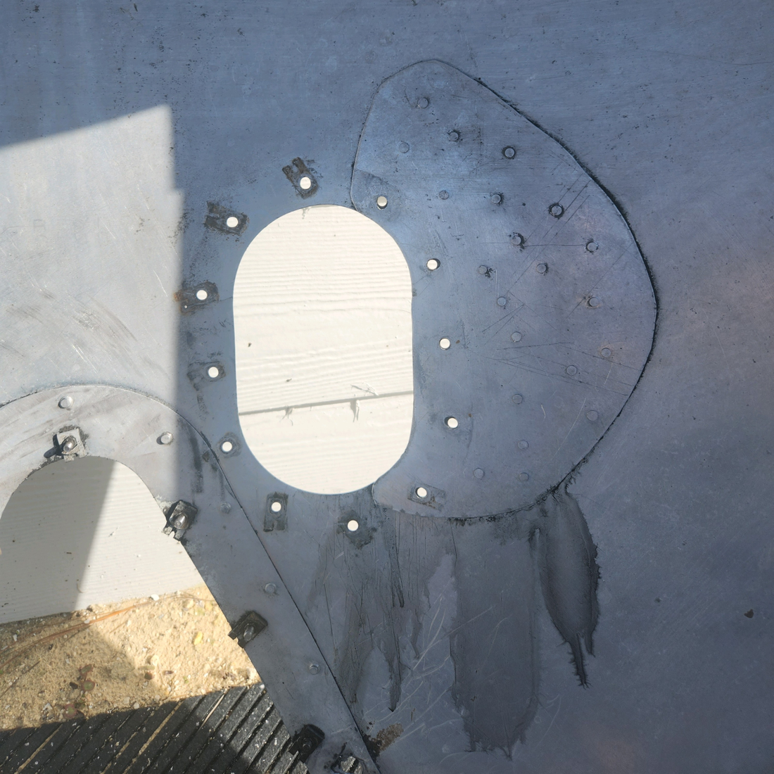 Used aircraft parts for sale, 169-910040-11 , 169-910040-5 Beechcraft A23A Musketeer Custom III BUG ASSY NOSE W LOWER COWLING"HAVE SOME REPAIR SEE PHOTOS FOR DETAILS"
