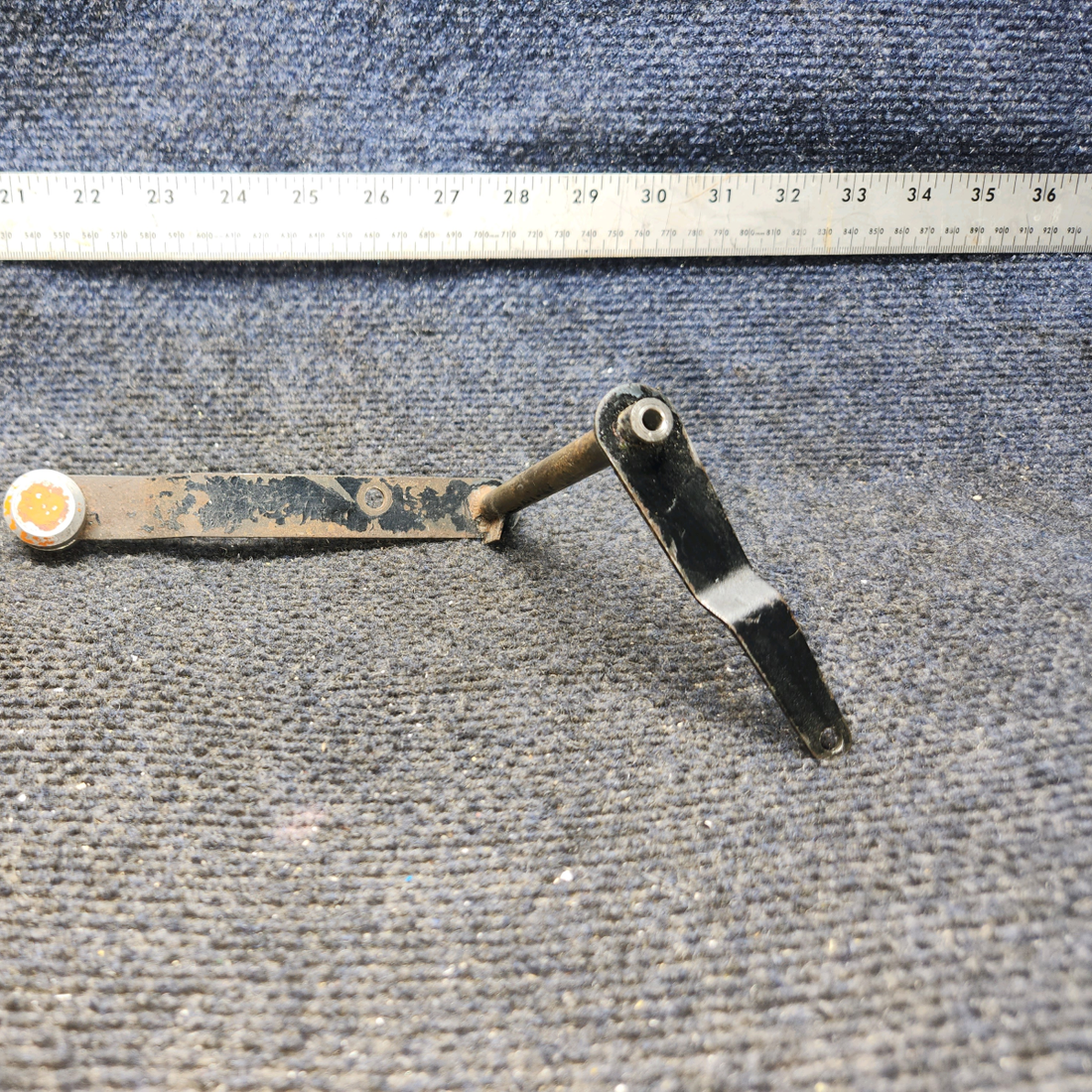 Used aircraft parts for sale, 38175-000 Piper PA32RT-300 Landing Gear Handle Assy