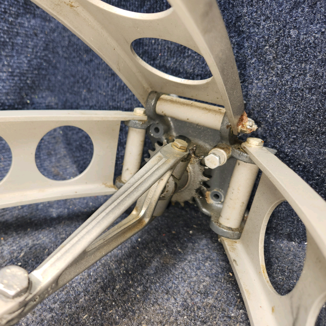 Used aircraft parts for sale, 35-524041 Beechcraft 35-33 Control Column Assy w/ Hanger, Knees, Links