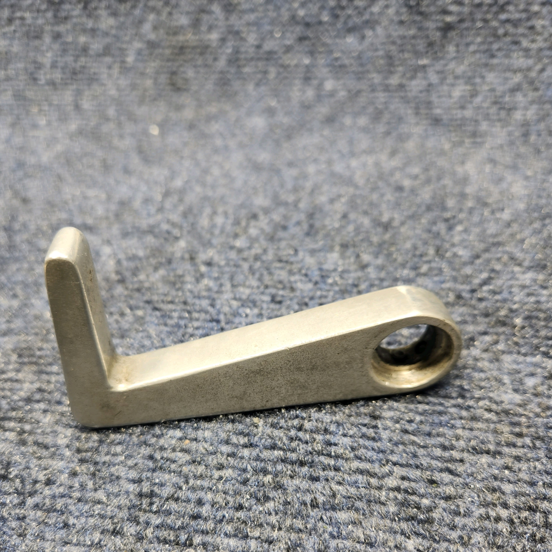 Used aircraft parts for sale, 169-940018-1 Beechcraft C23 SUNDOWNER CONTROL LOCK HANDLE