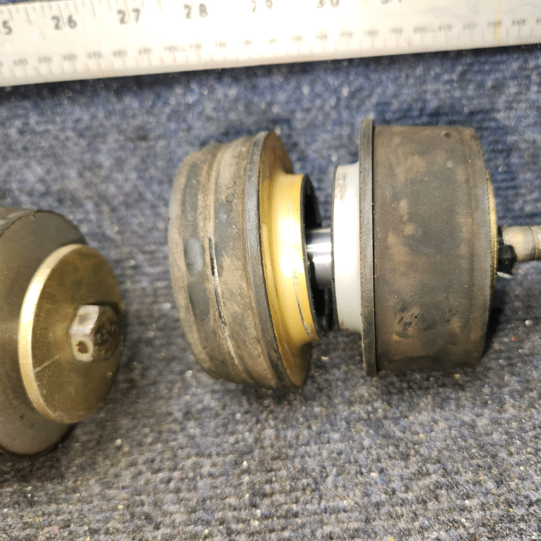 Used aircraft parts for sale, J9613-40, J9613-53 Piper PA28-161 Engine Shock Mount Kit