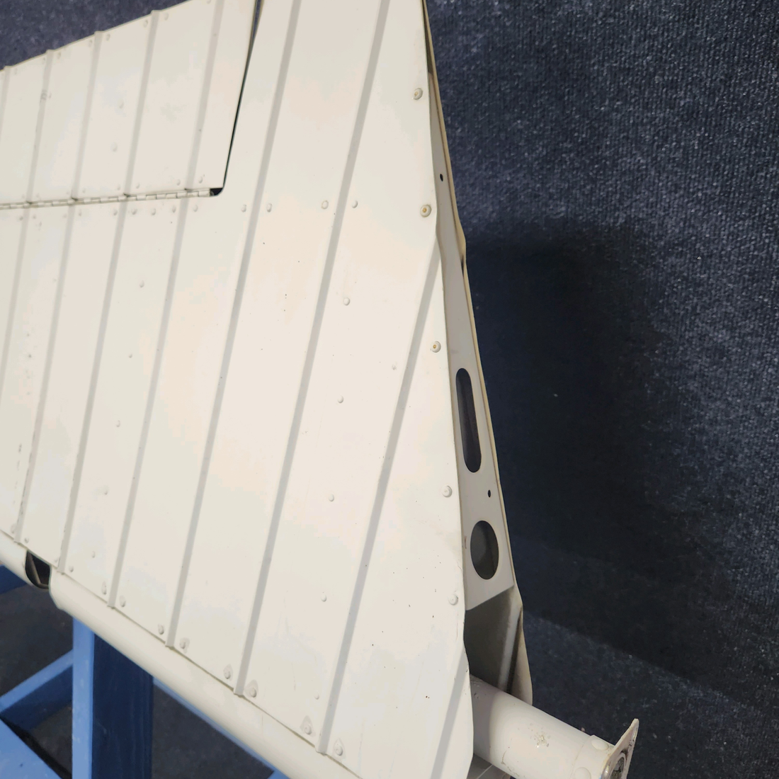 Used aircraft parts for sale, 2432000-200 CESSNA C172RG ELEVATOR ASSEMBLY RH W/ TRIM TAB