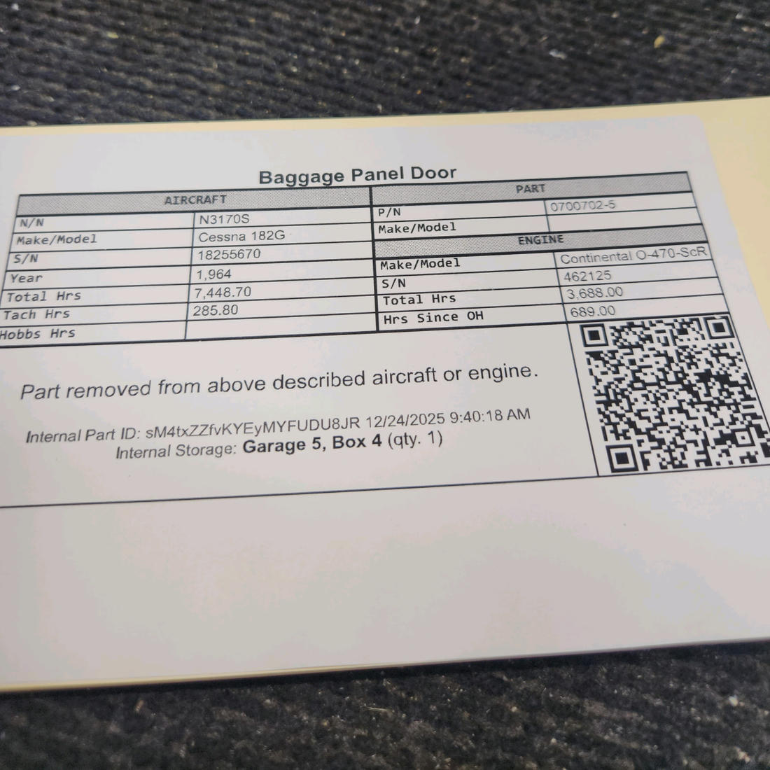Used aircraft parts for sale, 0700702-5 Cessna 182G Baggage Panel Door