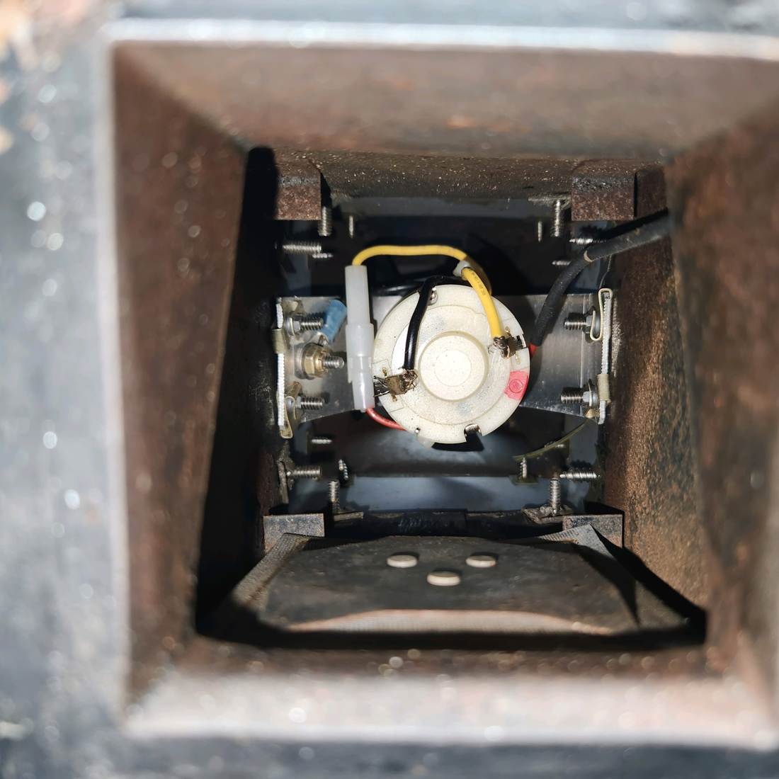 Used aircraft parts for sale, 22492-000 PIPER PA-24-250 Cabin Air Box Assembly LH or RH With 12 Volts Electric Fan