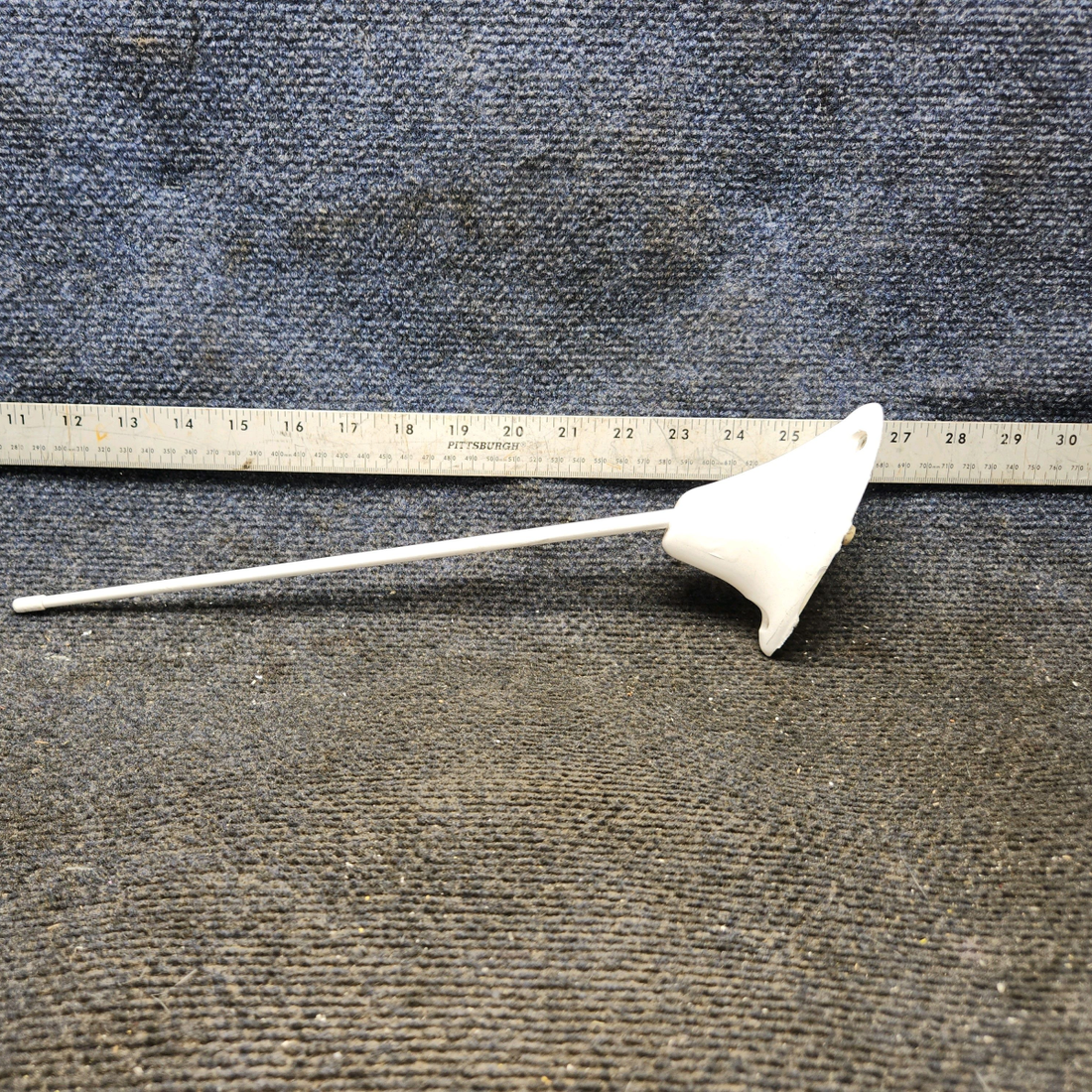 Used aircraft parts for sale, DM Q 18-1/A Dorne and Margolin cessna 150G Antenna